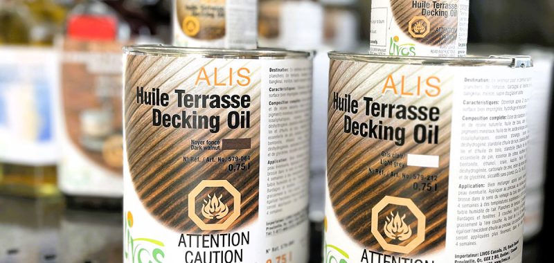 Revêtement de peinture et teinture extérieures